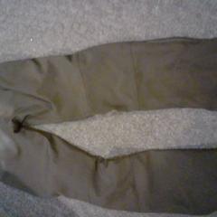 Nadrág zwart, amint azt SnowWorld Landgraaf az iLost segítségével jelentette.