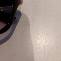 Gafas de sol, segundo informou De Efteling usando iLost