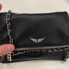 Taška Zwart, ako bolo nahlásené Pathé de Kuip pomocou iLost