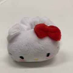 キティちゃんシュシュ がiLostで IKEA新三郷 によって報告されました