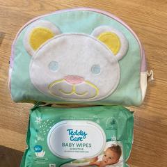 Táska, amint azt Designer Outlet Roosendaal az iLost segítségével jelentette.