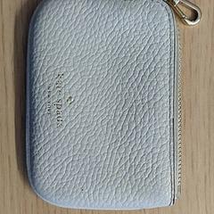 Portemonnee Anaya ayuketah, zoals gemeld door EBS OV Poeldijk met iLost