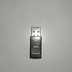 Elektronika - Usb stick, amint azt Regio Antwerpen - Brussel az iLost segítségével jelentette.