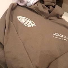 Pull & Sac à cosmétiques, a été signalé par Van der Valk Hotel Schiphol utilisant iLost