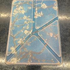 Elektronická čítačka reader, ako bolo nahlásené Rotterdam The Hague Airport pomocou iLost