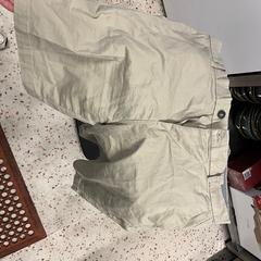 Šortky Beige, ako bolo nahlásené MEININGER Hotel Köln West pomocou iLost