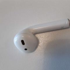 Electrónica e dispositivos & Auscultadores sem fios, como reportado por Regio Limburg - Leuven utilizando o iLost