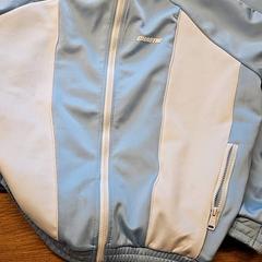 ジャケット がiLostで GVB によって報告されました