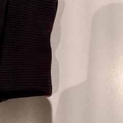 Camisola com capuz, como reportado por De Efteling utilizando o iLost