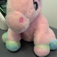 Knuffel がiLostで Eindhoven Airport によって報告されました