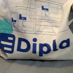 Zak met inhoud Dipla, segons ha informat IKEA Gent mitjançant iLost