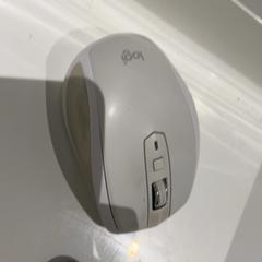 Rato White, plastic, segundo informou MEININGER Hotel Amsterdam City West usando iLost
