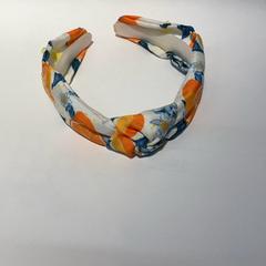 カチューシャ, jak nahlášeno IKEA横浜 pomocí iLost