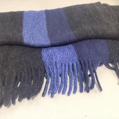 Scialle Grijs blauw-051025, come riportato da Ziggo Dome utilizzando iLost