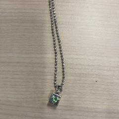 アクセサリー・貴金属, ha sido reportado por IKEA立川 con iLost