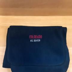 Šátek Blauw met opdruk, jak nahlášeno Arriva Limburg Zuid pomocí iLost