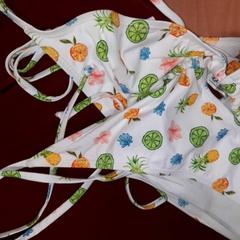 Costumi da bagno Bikini, come riportato da Grand Hotel Amrath Kurhaus utilizzando iLost