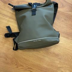 Taška Cruz, jak nahlášeno GVB pomocí iLost