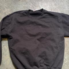 Sveter Black, ako bolo nahlásené KABUL à GoGo / Teatro pomocou iLost