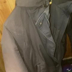 Giacca black, come riportato da Club Nyx/Exit Café utilizzando iLost