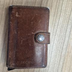 Titulaire de la carte Bruin, a été signalé par Connexxion Noord Holland Noord Alkmaar utilisant iLost