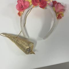 Fita para cabelo, como reportado por Pathé Ypenburg utilizando o iLost