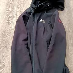 Jakke, som rapportert av RRReis Trein Amersfoort / Ede-Wageningen ved bruk av iLost