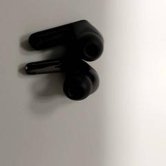 Electronics Oortjes, as reported by Regio West-Vlaanderen using iLost