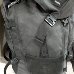 Mochila - Vervloet, ha sido reportado por Centraal magazijn con iLost