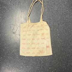 Handbag Beige, as reported by IKEA Amersfoort using iLost