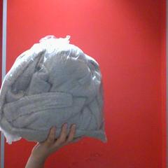 Peignoir de bain, a été signalé par MEININGER Hotel Roma Termini utilisant iLost