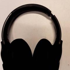 Auriculares, segundo informou Qbuzz ZHN usando iLost