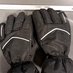 Rukavice, jak nahlášeno Breng Nijmegen pomocí iLost