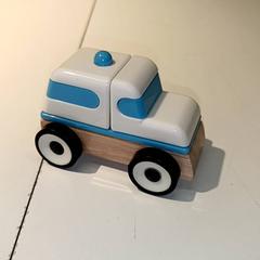 Carrinho de brincar, como reportado por IKEA Groningen utilizando o iLost