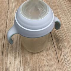 Baby fles がiLostで Pathé Delft によって報告されました