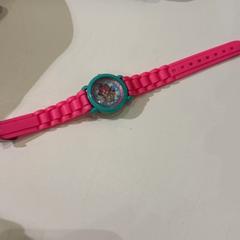 Baby horloge Roze, as reported by Pathé de Kuip using iLost