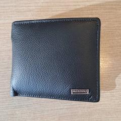 Billetera Van Looy, ha sido reportado por Regio West-Vlaanderen con iLost