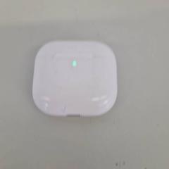 Airpods case, zoals gemeld door Transdev Gooi en Vechtstreek met iLost
