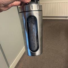 Butelka, zgłoszono przez Burgers' Zoo przy użyciu iLost