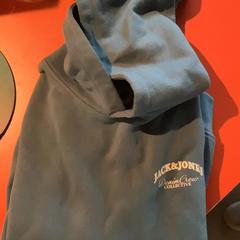 Hoodie Blue, as reported by MEININGER Hotel Heidelberg Hauptbahnhof using iLost