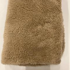 マフラー، كما تم الإبلاغ عنه بواسطة IKEA神戸 عبر iLost