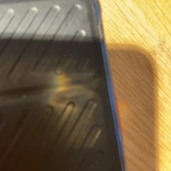 الهواتف المحمولة وملحقاتها Zwsrt Samsung، كما تم الإبلاغ عنه بواسطة Designer Outlet Roermond عبر iLost