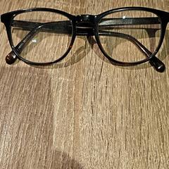 Lentes, segundo informou Van der Valk Hotel Apeldoorn - De Cantharel usando iLost