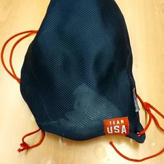 Turnpike-väska & Hatt, rapporterat av Regio Antwerpen - Brussel med iLost