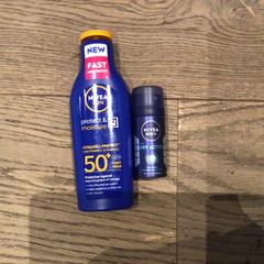 Sunscreen & Deodorant, as reported by Van der Valk Hotel Amsterdam Zuidas using iLost