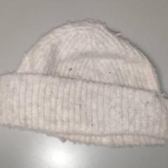 Kleding - Muts, como reportado por Centraal magazijn utilizando o iLost