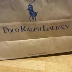 Aankoop polo ralph lauren, rapporterat av Designer Outlet Roermond med iLost