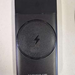 Powerbank Zwart 10000mAh, come riportato da Bospop utilizzando iLost