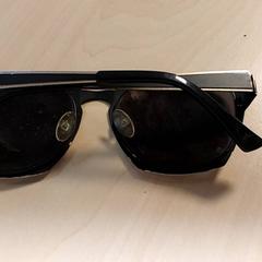 Glasögon - Zonnebril, rapporterat av Regio Oost-Vlaanderen med iLost