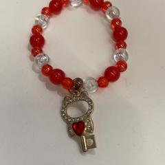 Pulseira, como reportado por IKEA鶴浜 utilizando o iLost